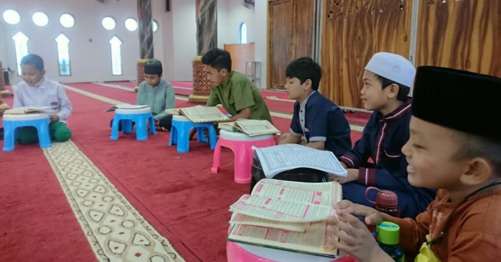 Bukti Cinta-Nya dalam Diri Hamba