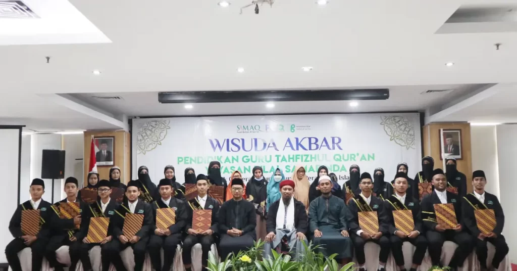 Wisuda Akbar PGTQ (Program Pengkaderan Guru Al-Qur'an)